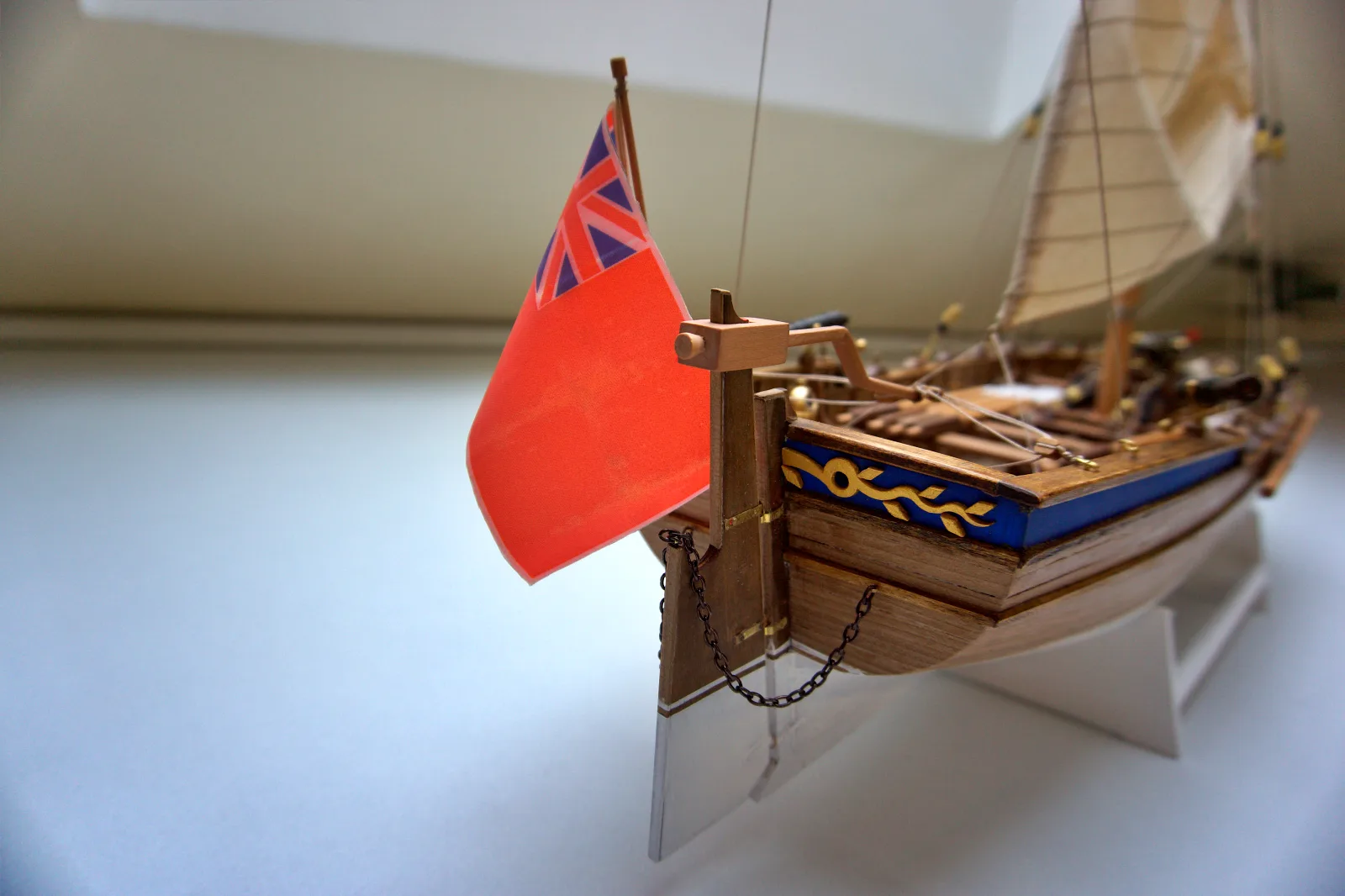 Armed Launch, Stern