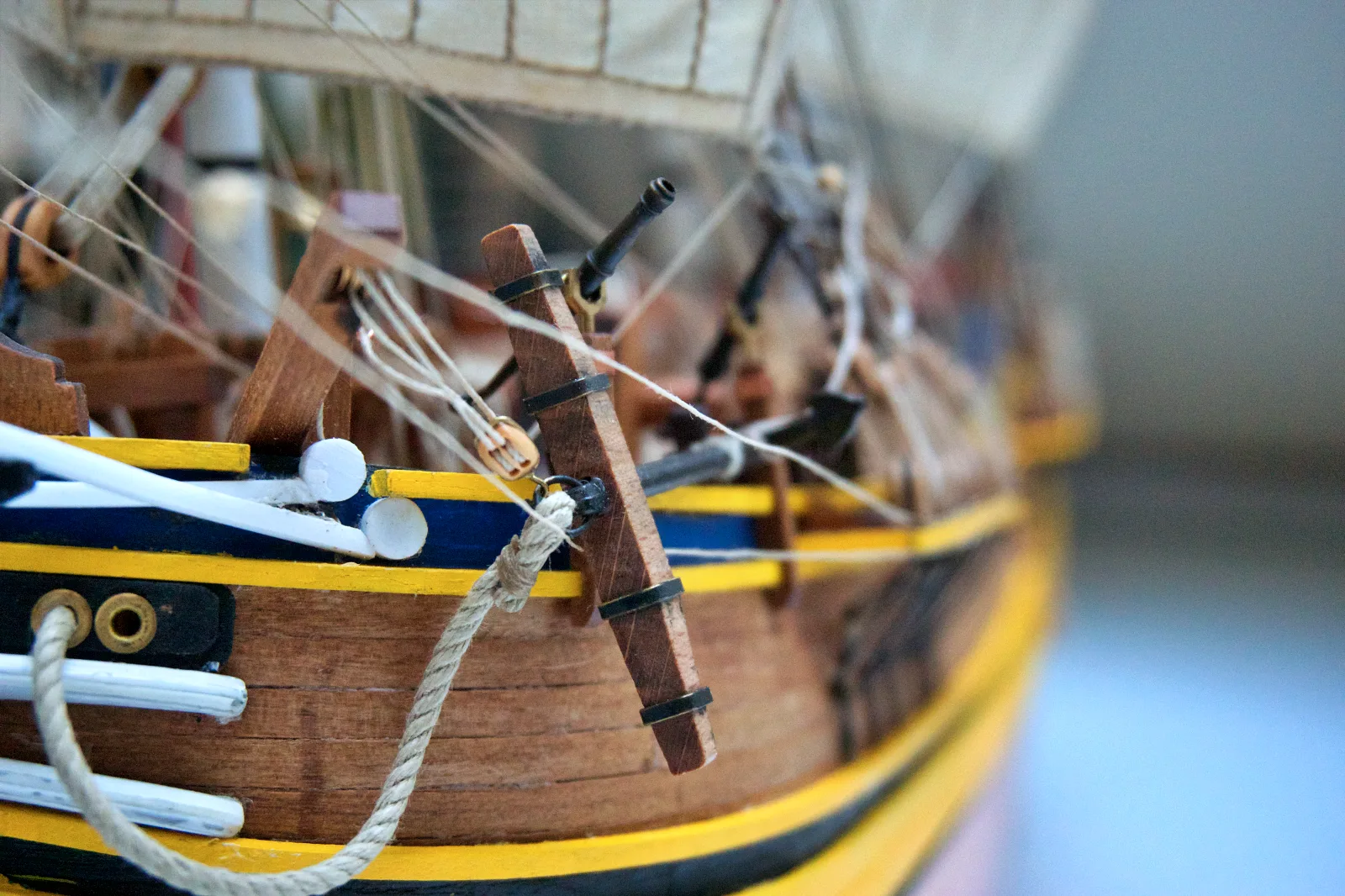 Bounty, Anchor