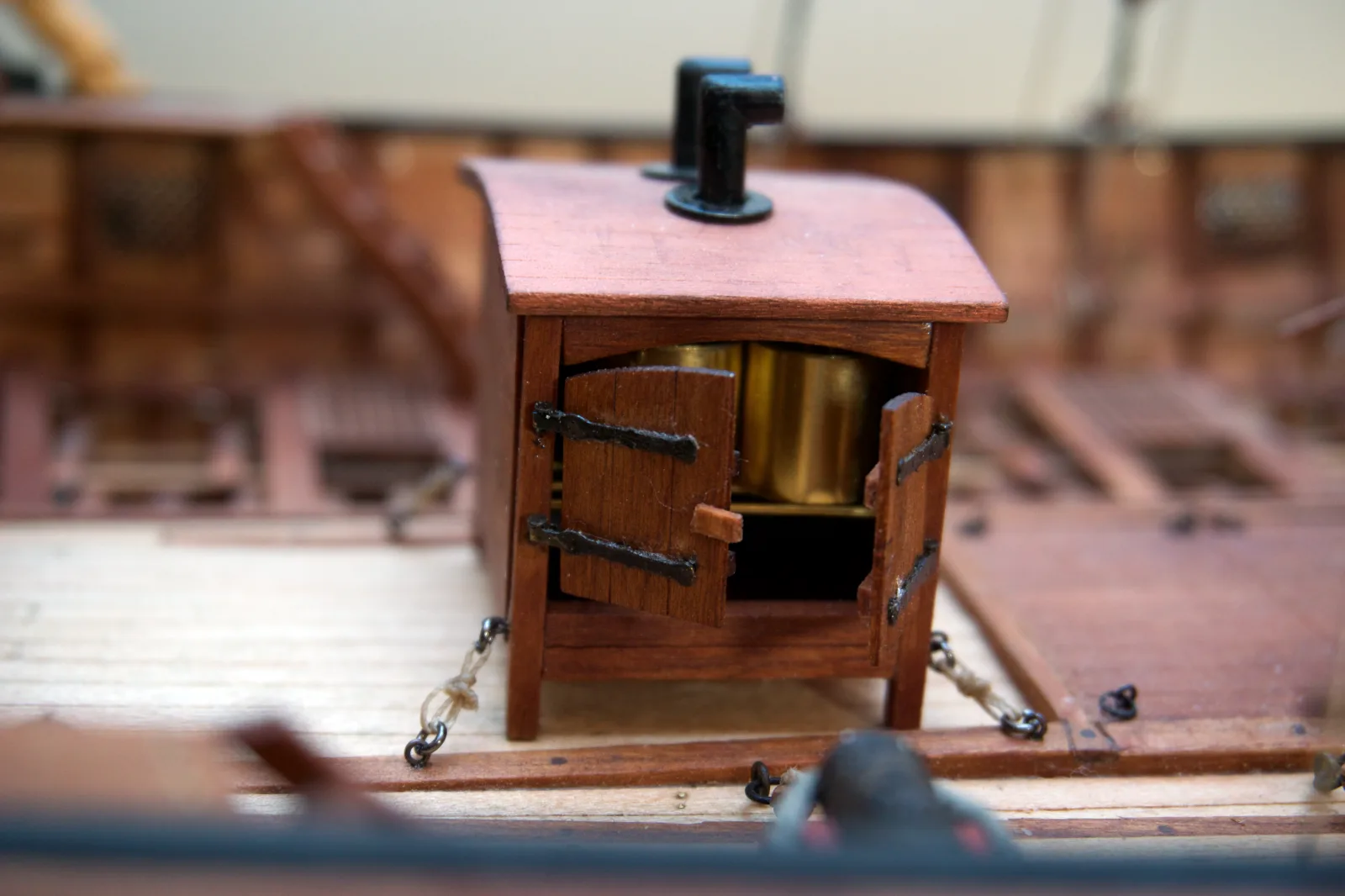 Le Requin, stove