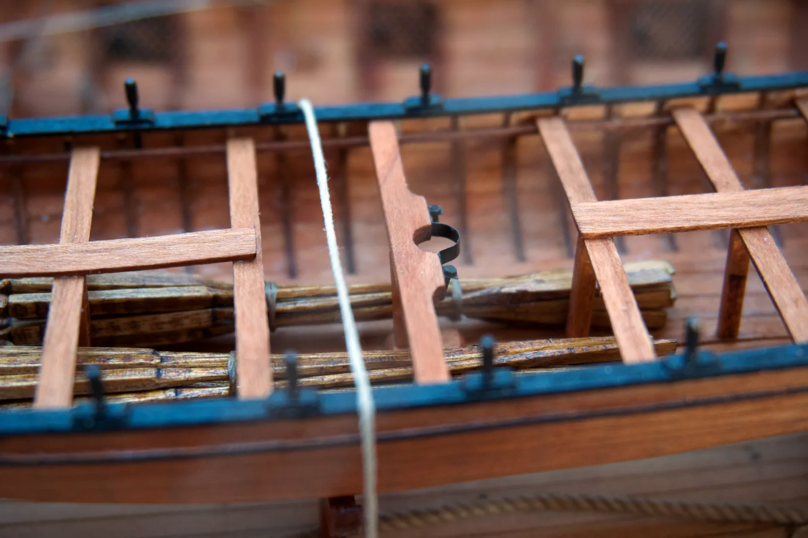 Le Requin, pinnace